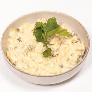 סלט תפו"א וביצים